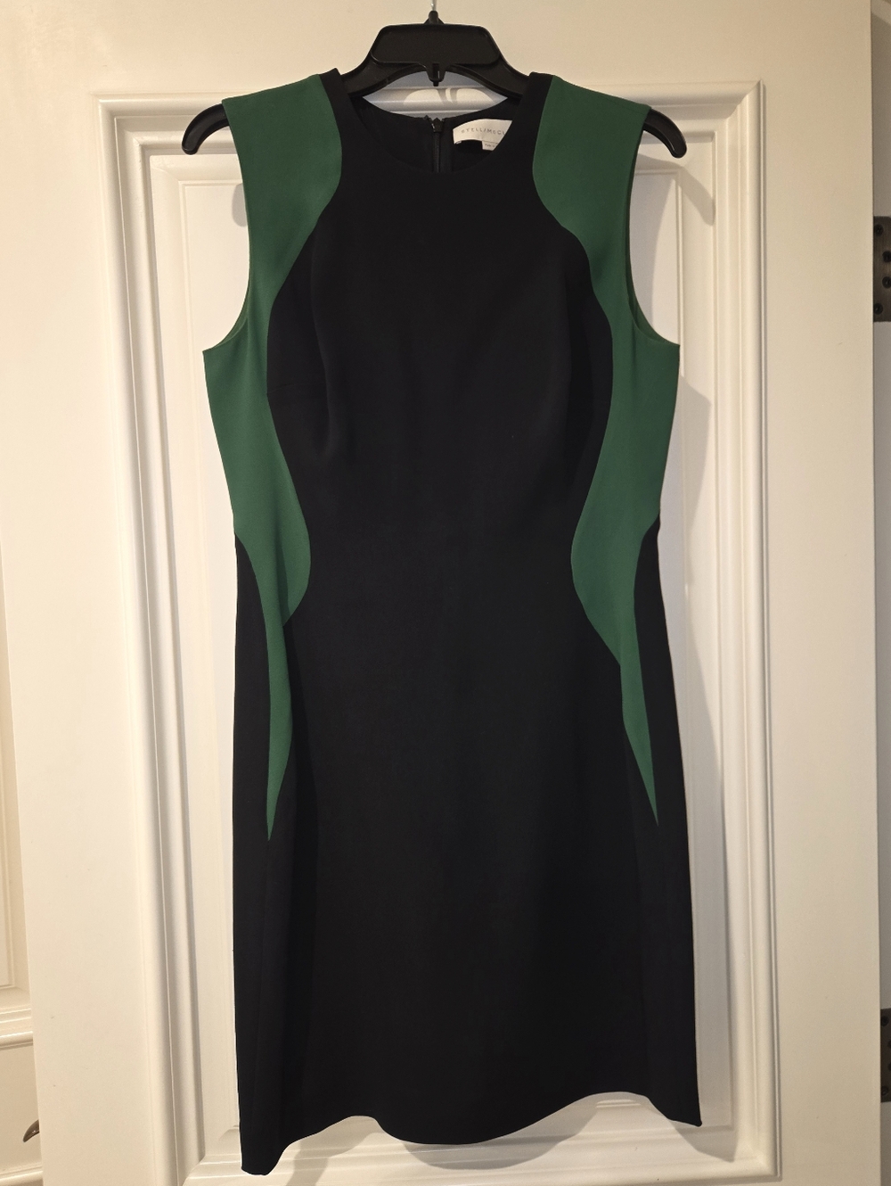 STELLA MCCARTNEY NWT! Sleeveless Dress Black Green  Size 44 US 8